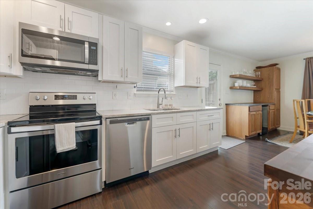 500 Katonah Avenue Property Photo 7