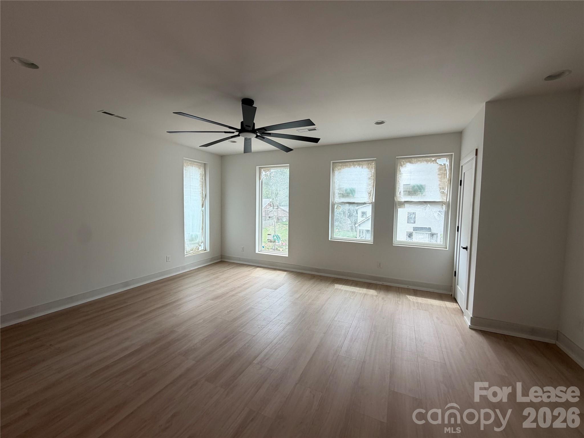 212 Smallwood Street A Property Photo 12