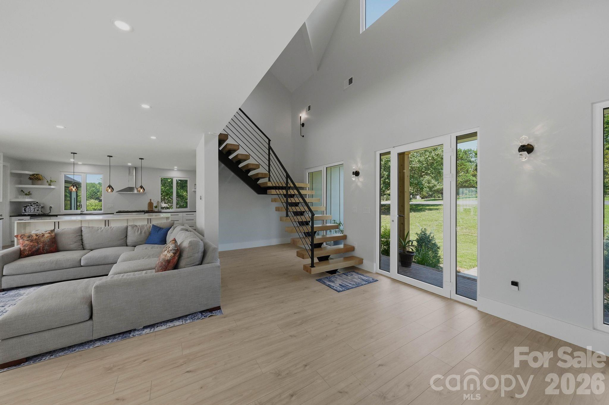 1120 Baron Road Property Photo 7