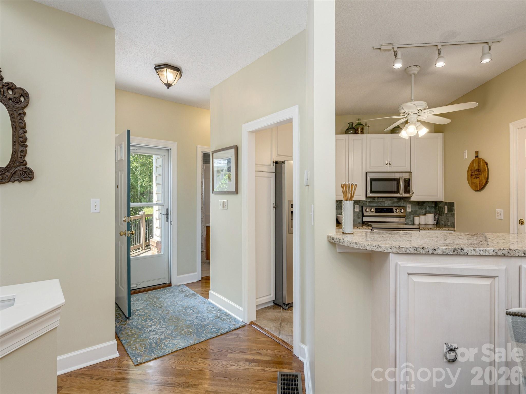 171 Ashefield Court Property Photo 3