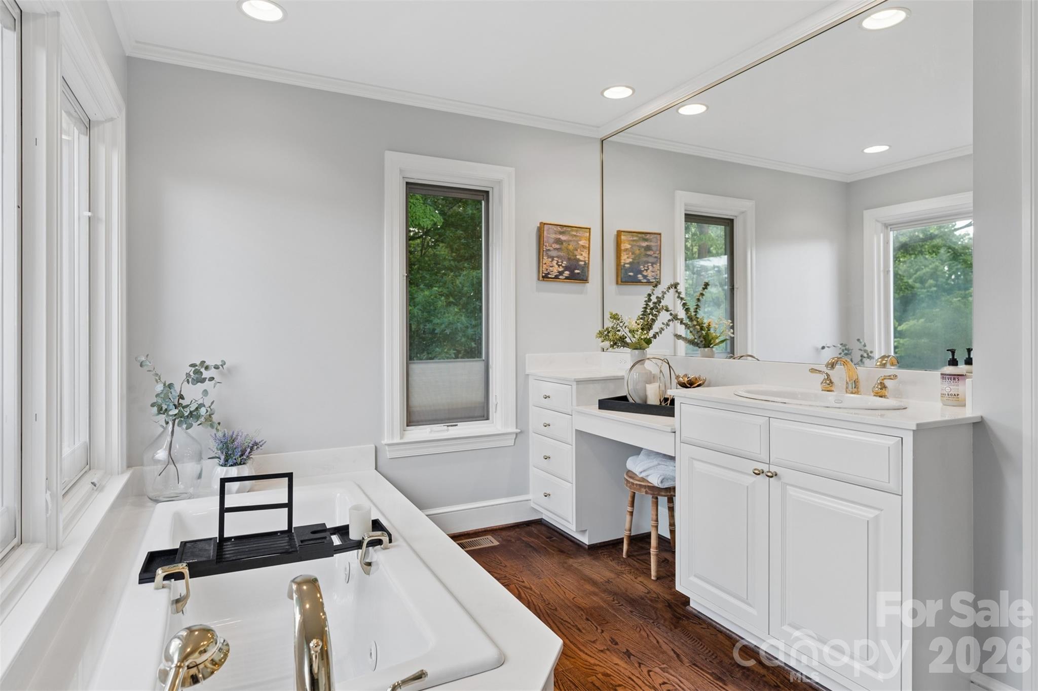 55 First Street Property Photo 11