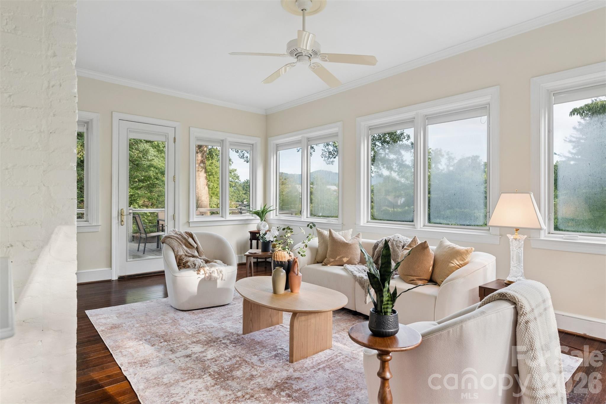 55 First Street Property Photo 14