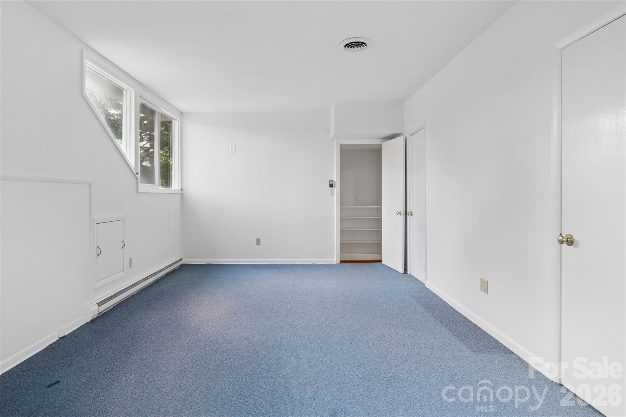 55 First Street Property Photo 23