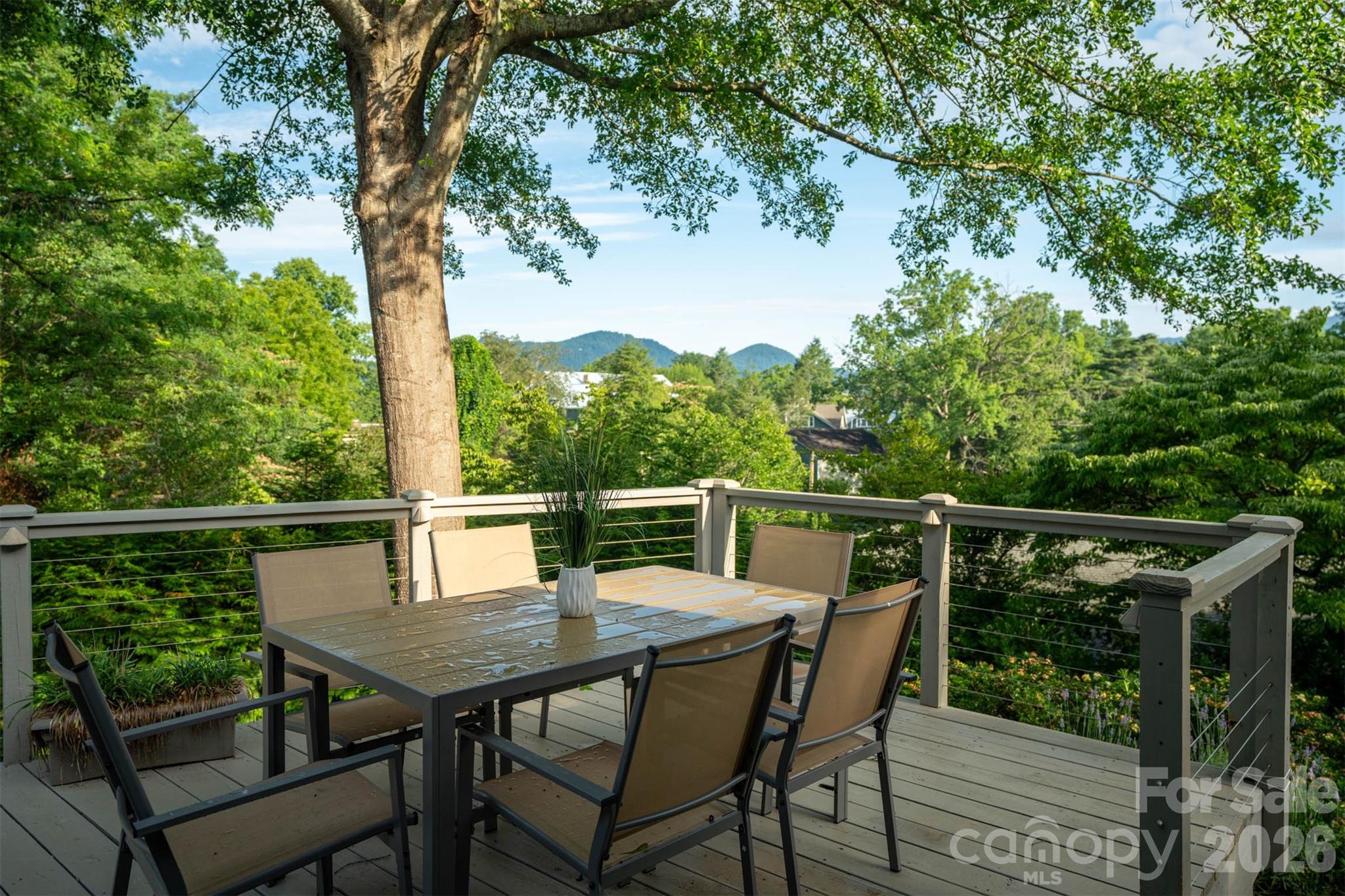 55 First Street Property Photo 26