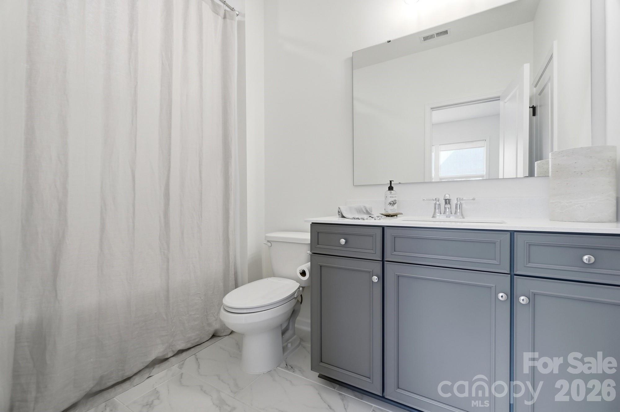 4215 Poplin Grove Drive Property Photo 13