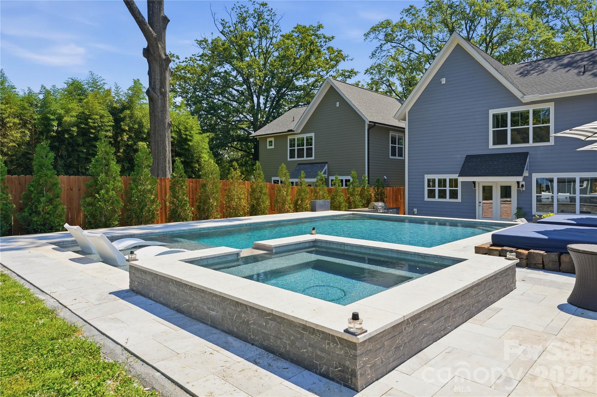 1222 Gaston Street Property Photo 4