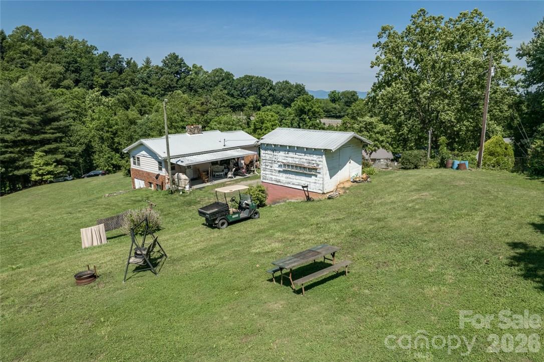 415 Weaverville Road 59 1/2 Pt 59 & Pt 60 Property Photo 17