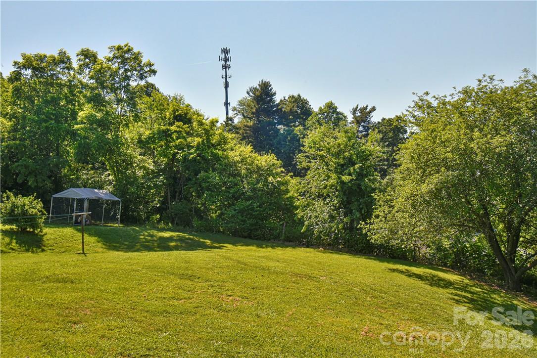 415 Weaverville Road 59 1/2 Pt 59 & Pt 60 Property Photo 32