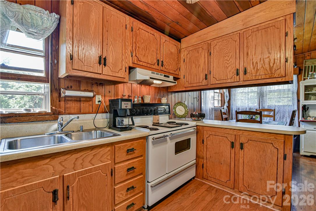 415 Weaverville Road 59 1/2 Pt 59 & Pt 60 Property Photo 45