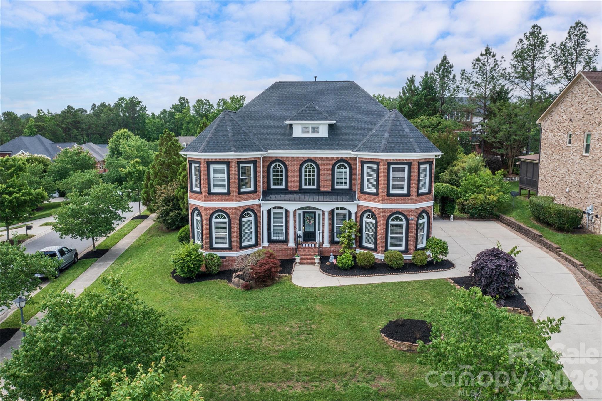 14136 Shaw Drive Property Photo 1