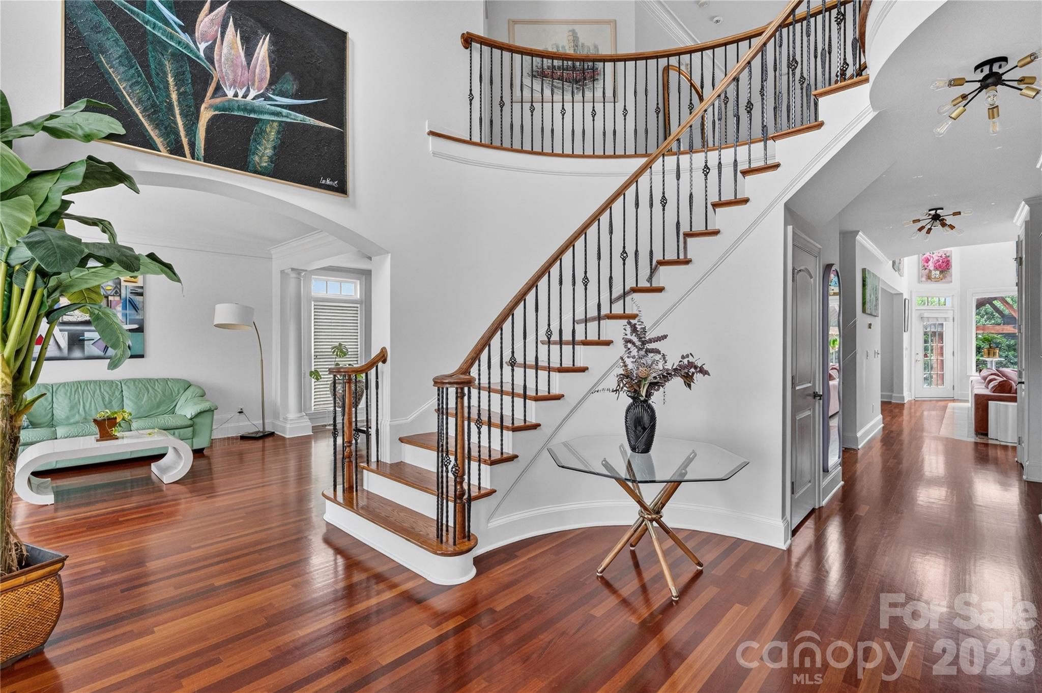 14136 Shaw Drive Property Photo 2