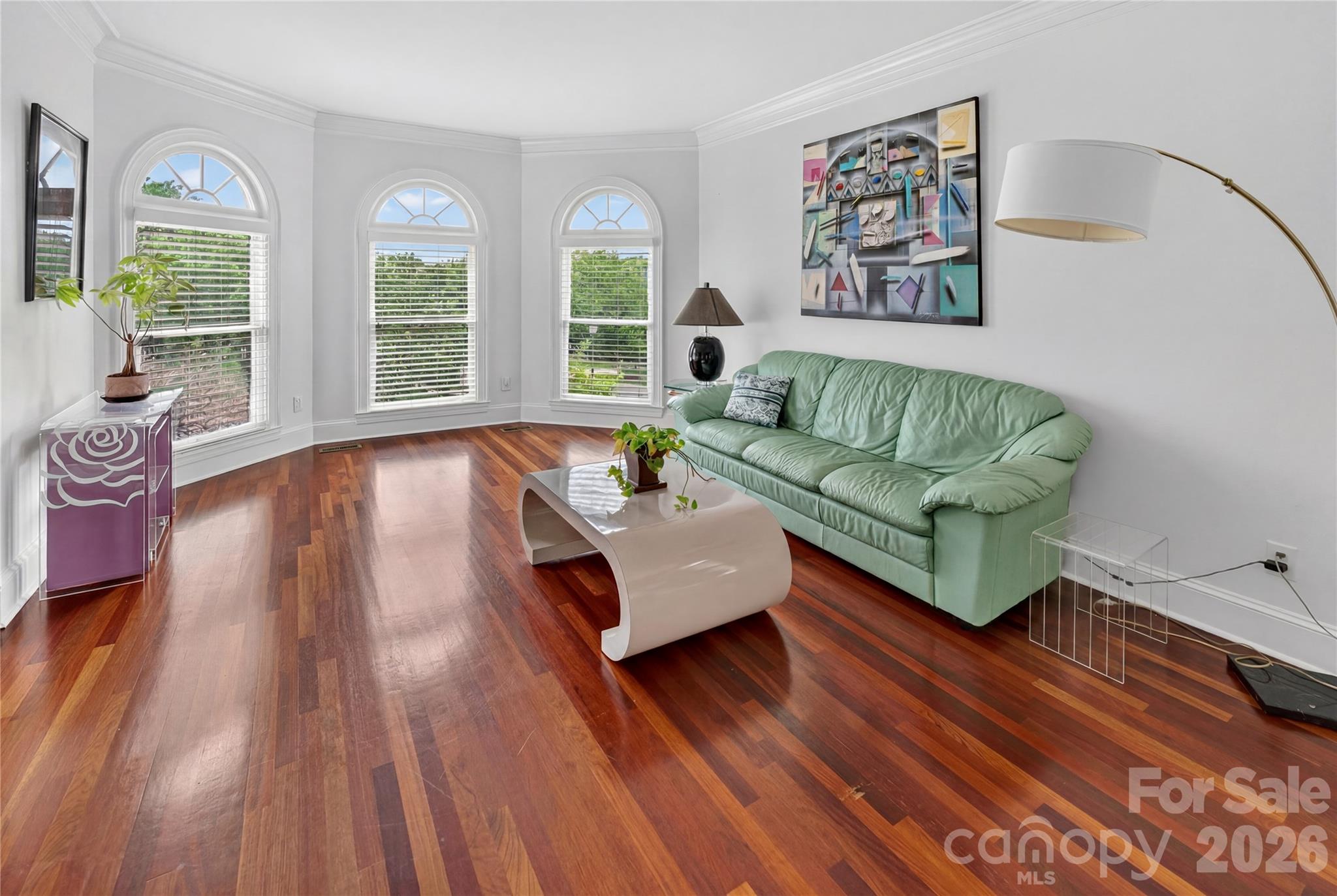 14136 Shaw Drive Property Photo 3