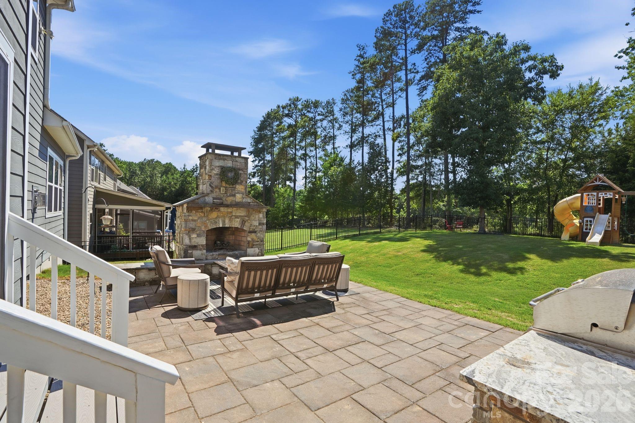 10420 Daufuskie Drive Property Photo 5