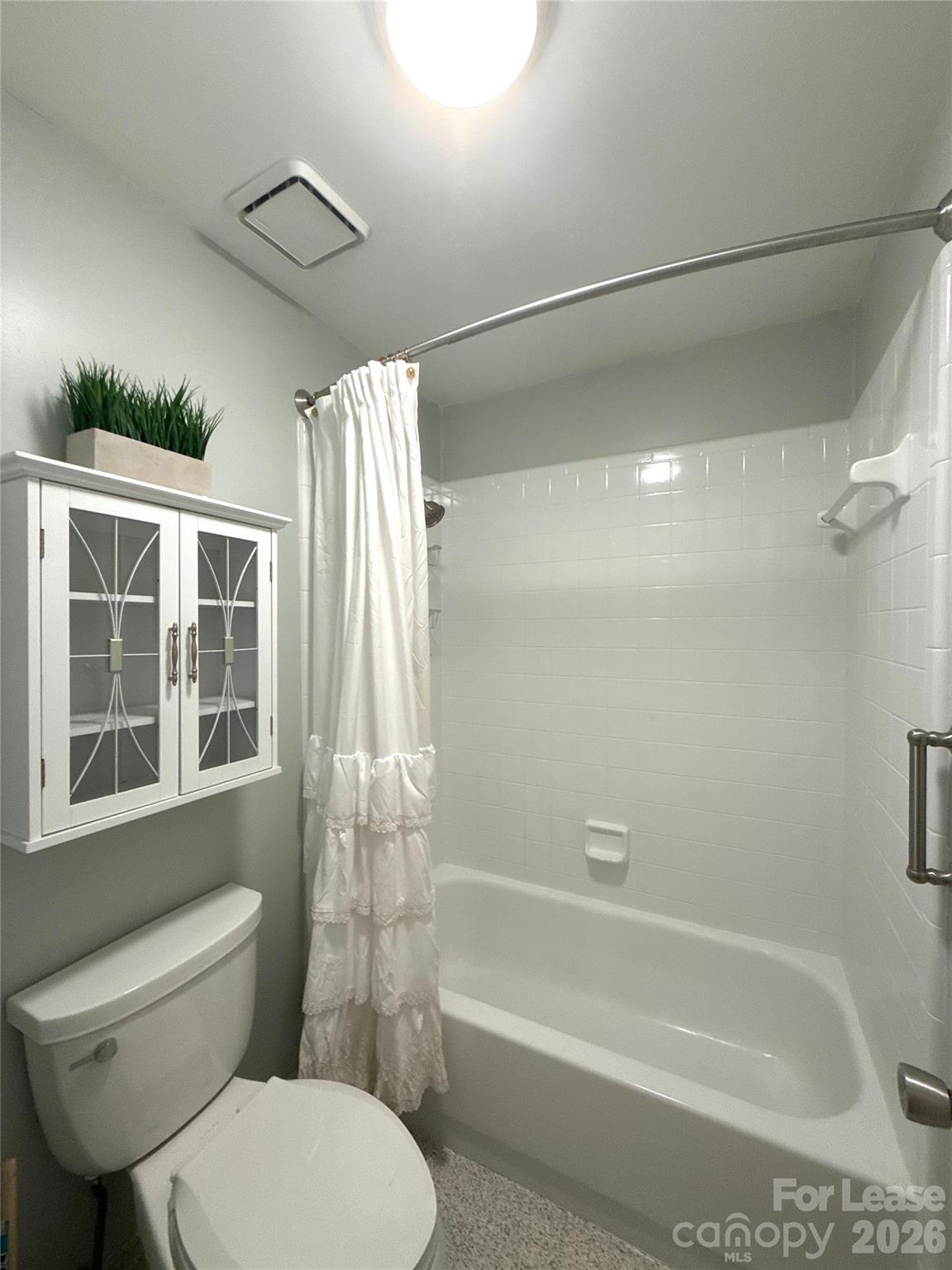 9817 Emerald Point Drive 8 Property Photo 19