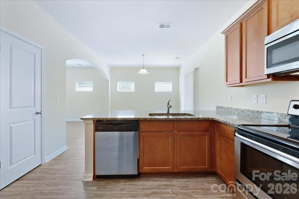 1009 Cedar Village Trail Property Photo 8