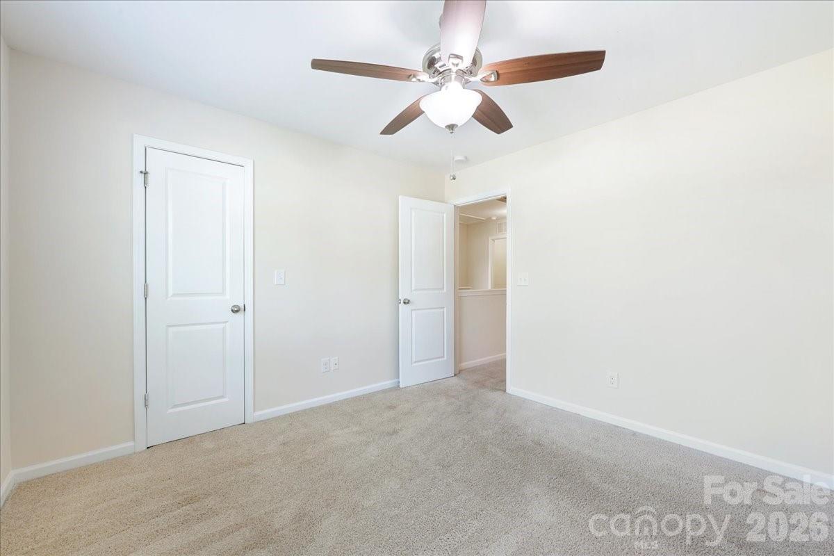 1009 Cedar Village Trail Property Photo 14