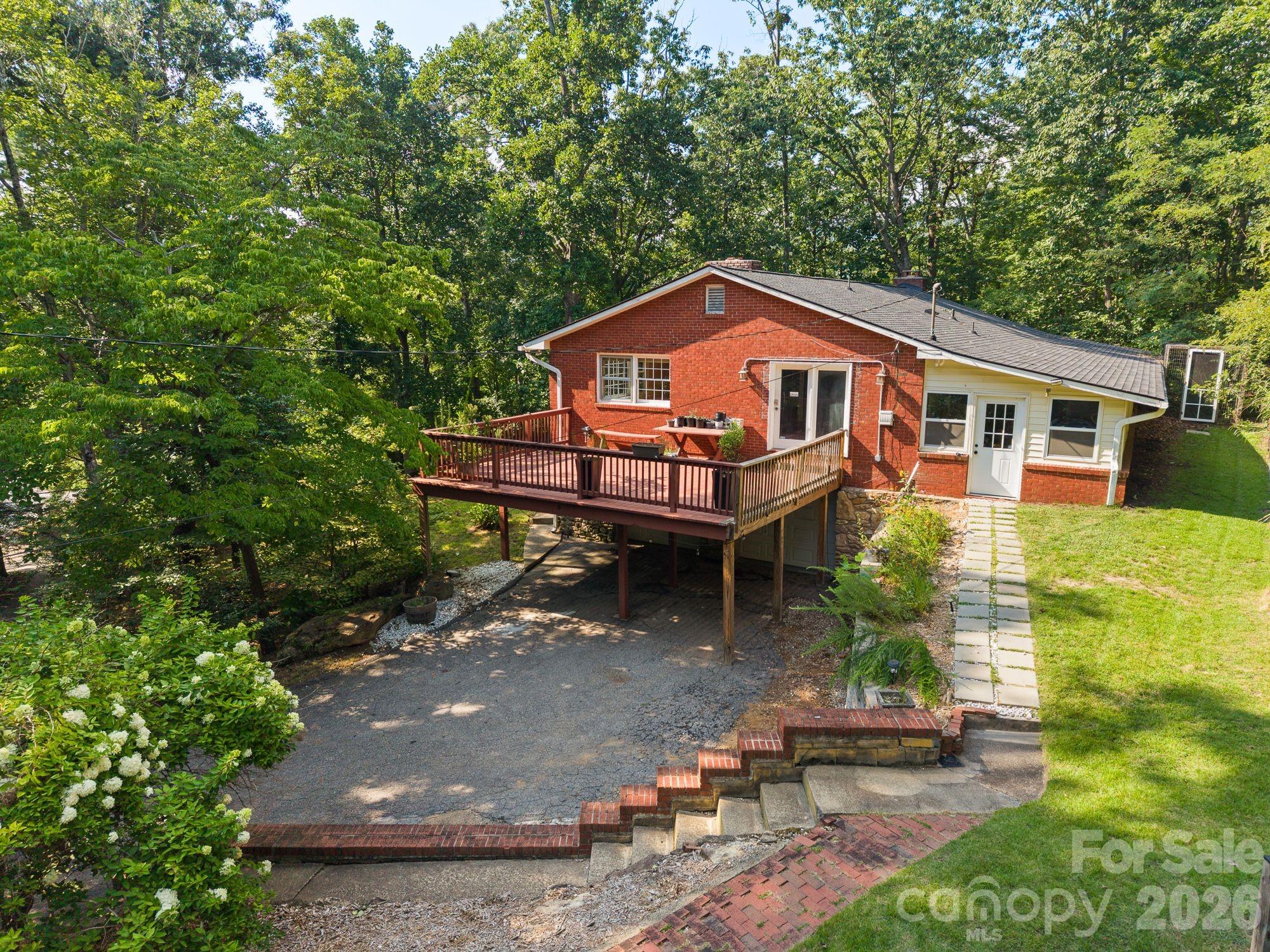 233 Church Road Property Photo 32