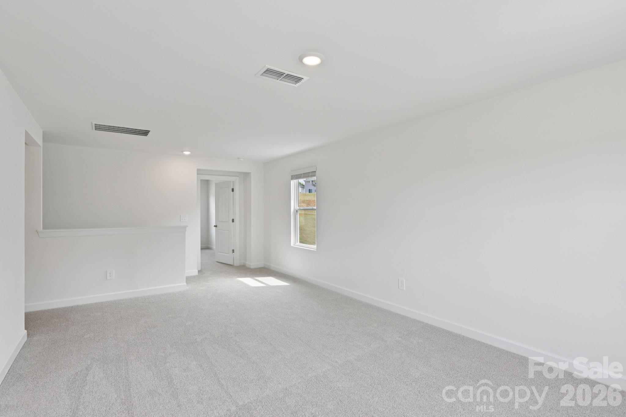 2052 Sunflower Circle Property Photo 15