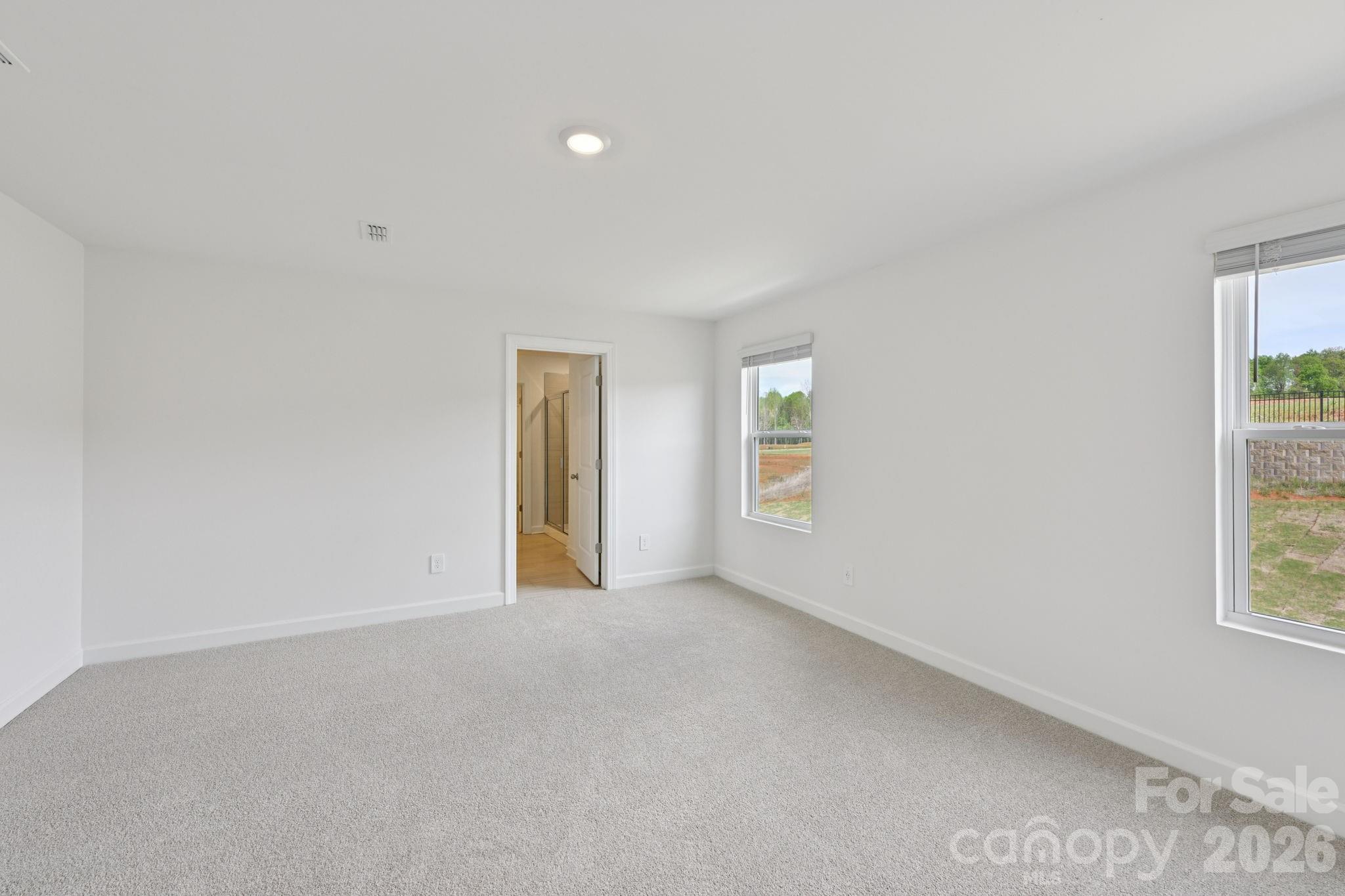 2052 Sunflower Circle Property Photo 16