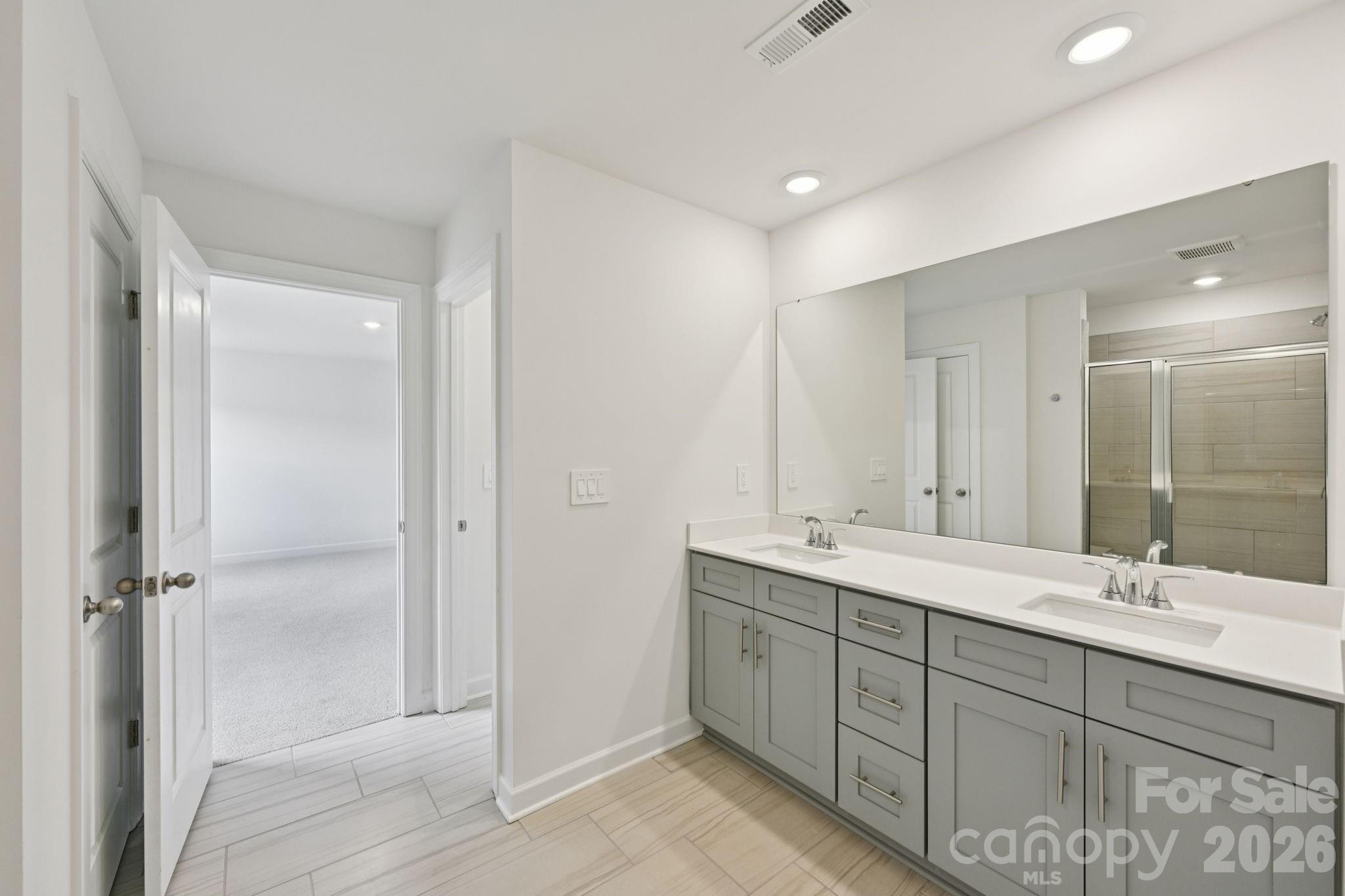 2052 Sunflower Circle Property Photo 20