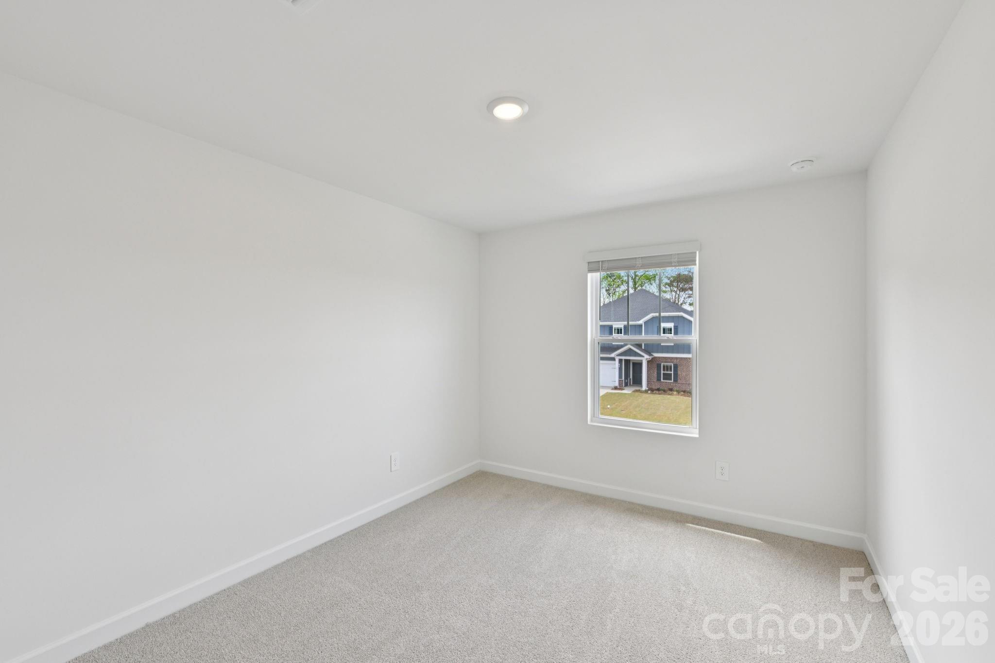 2052 Sunflower Circle Property Photo 27