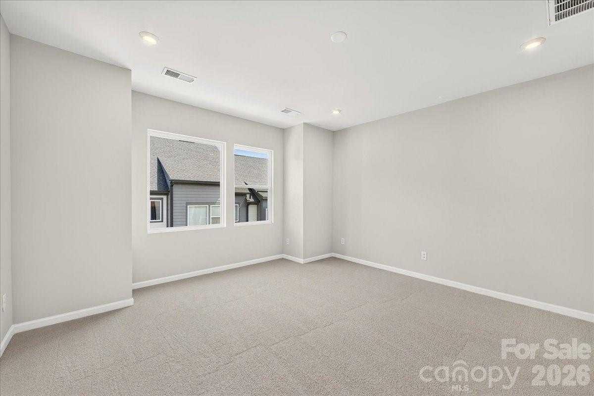 5513 Swaling Street Property Photo 23