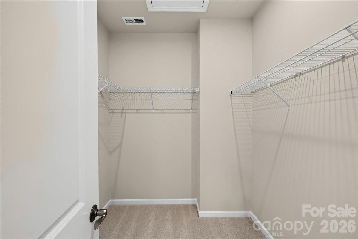 5513 Swaling Street Property Photo 27