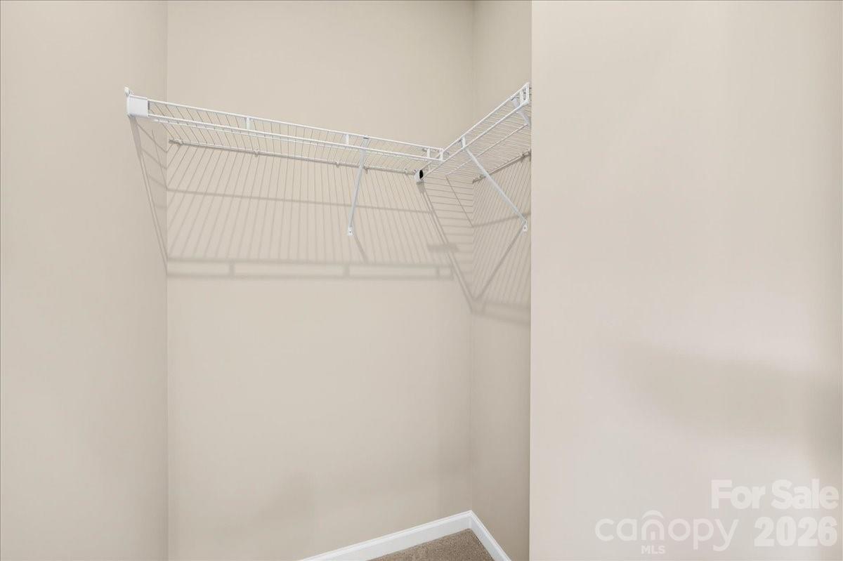 5513 Swaling Street Property Photo 31