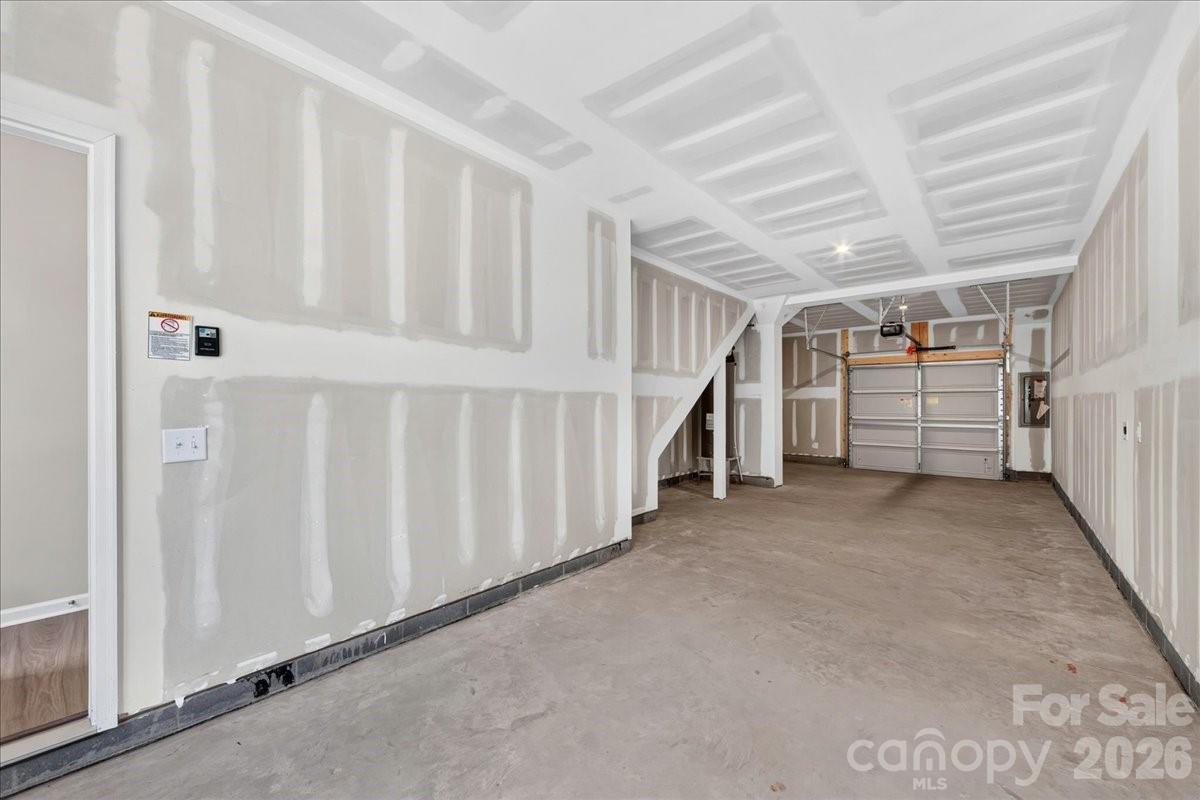 5513 Swaling Street Property Photo 33