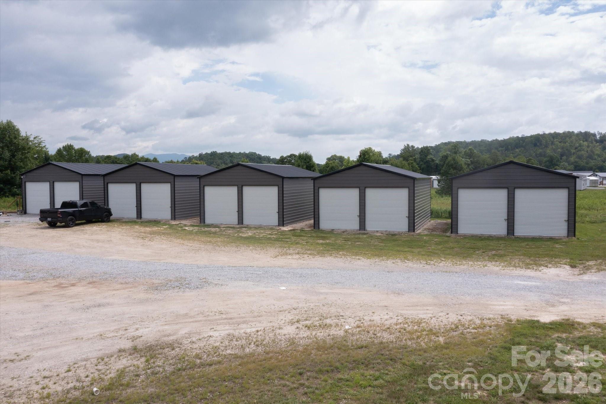 2324 Us 70 Highway Property Photo 3