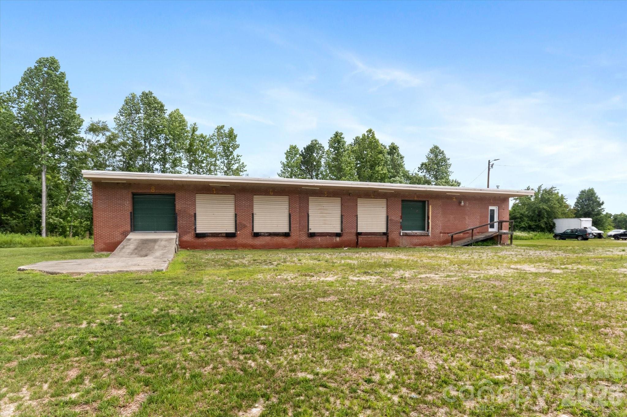 2324 Us 70 Highway Property Photo 18