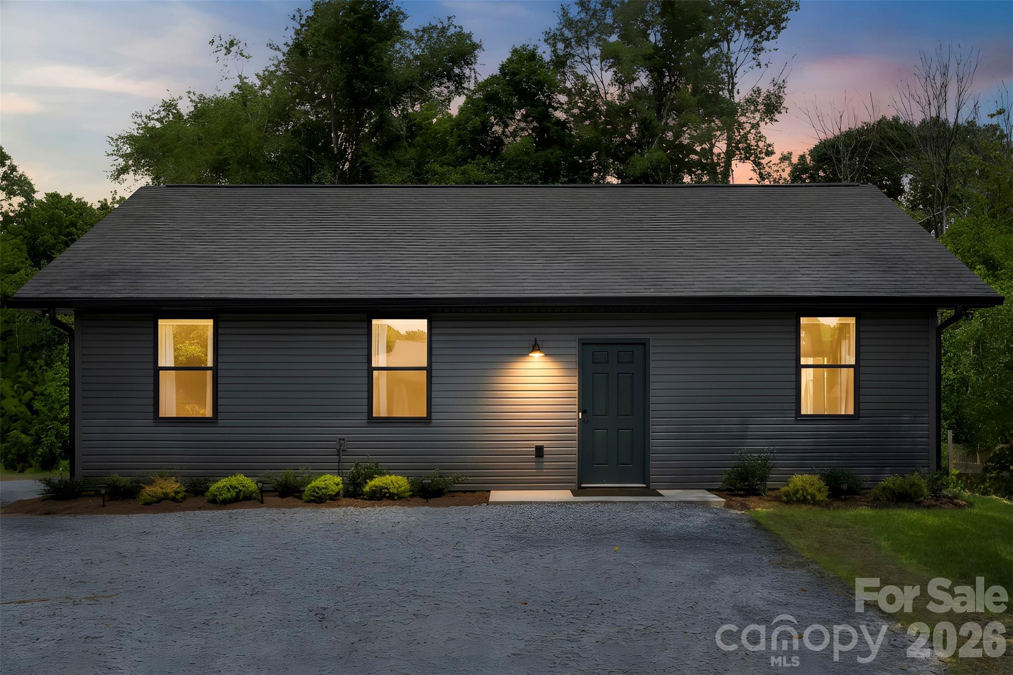 1003 College Boulevard Property Photo 1