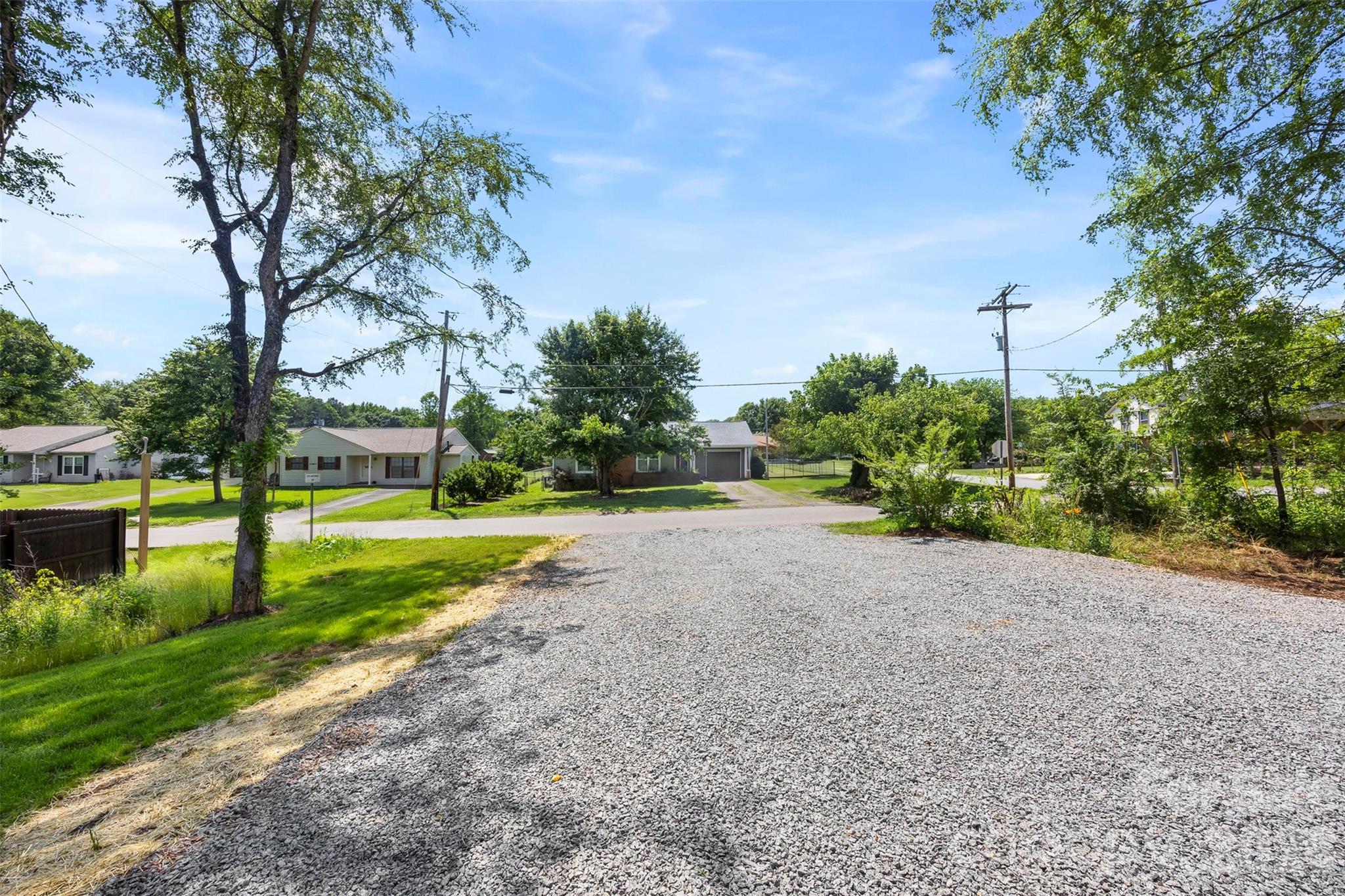 1003 College Boulevard Property Photo 3