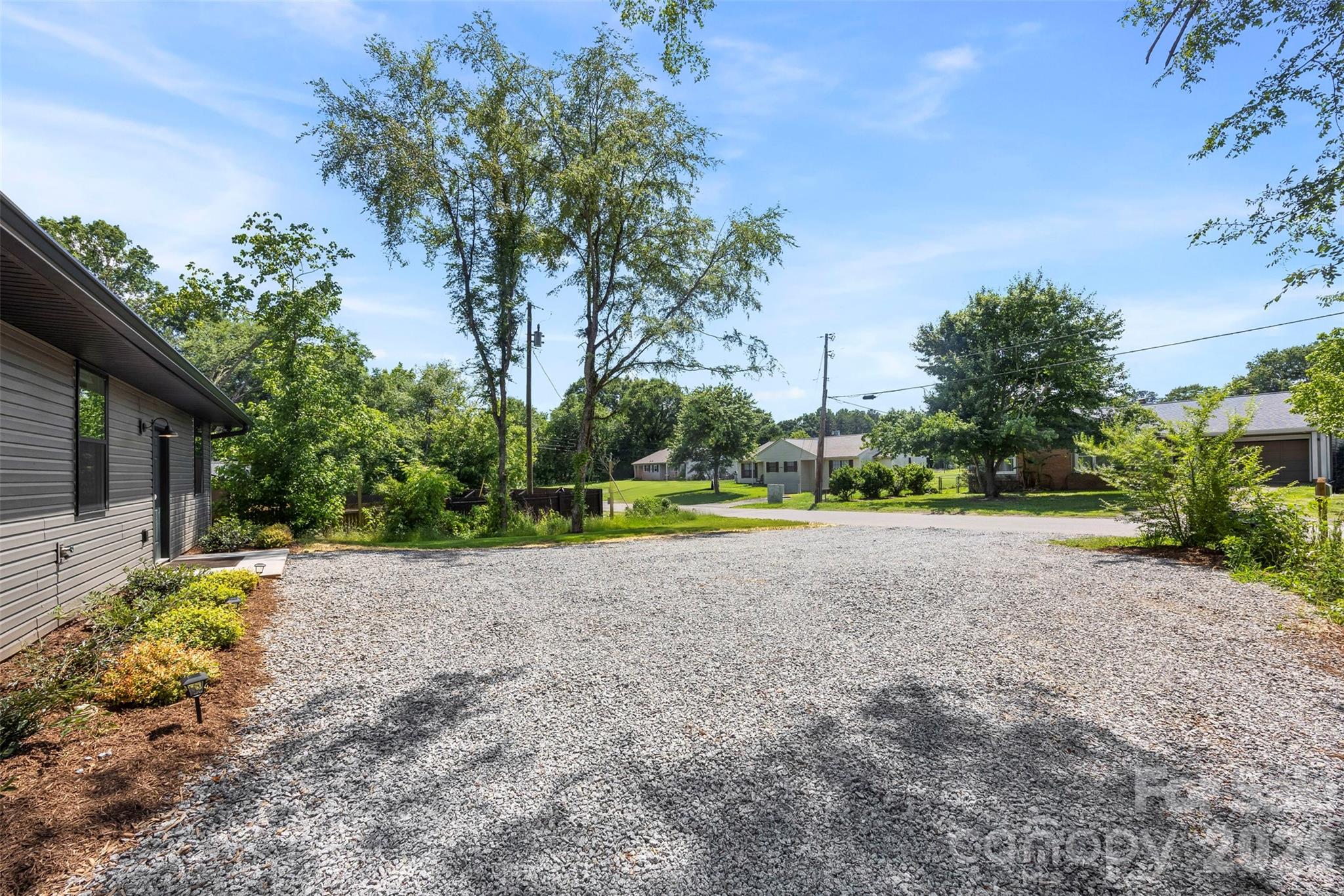 1003 College Boulevard Property Photo 24