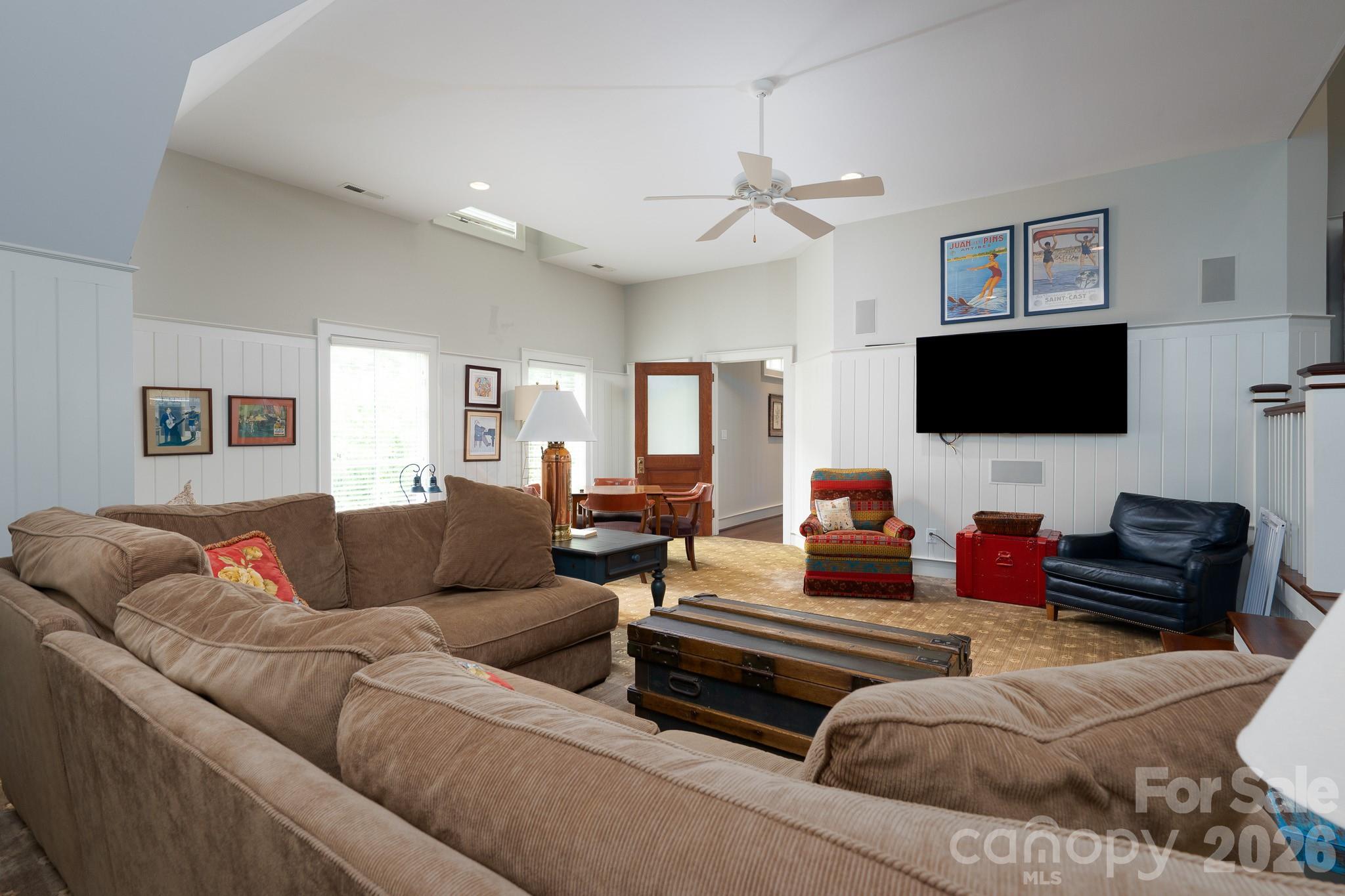 2375 Southpoint Lane Property Photo 37