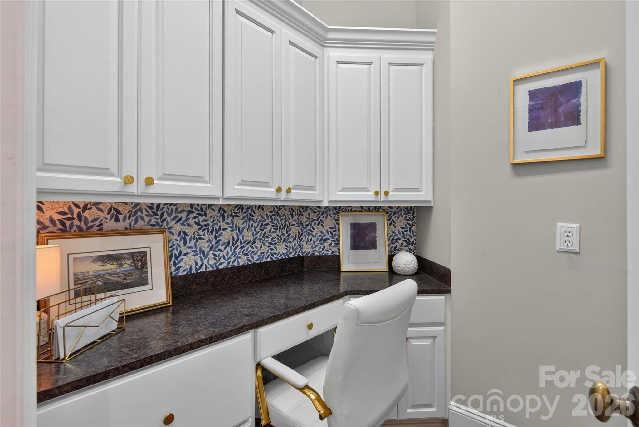 102 Finch Loop Property Photo 12