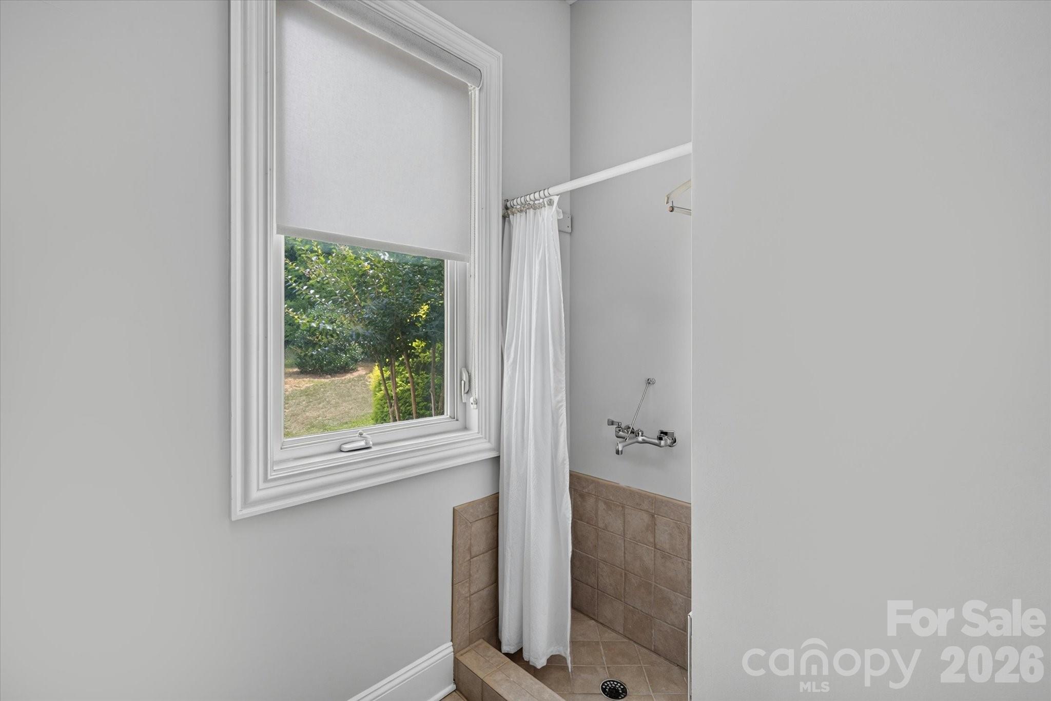 102 Finch Loop Property Photo 25