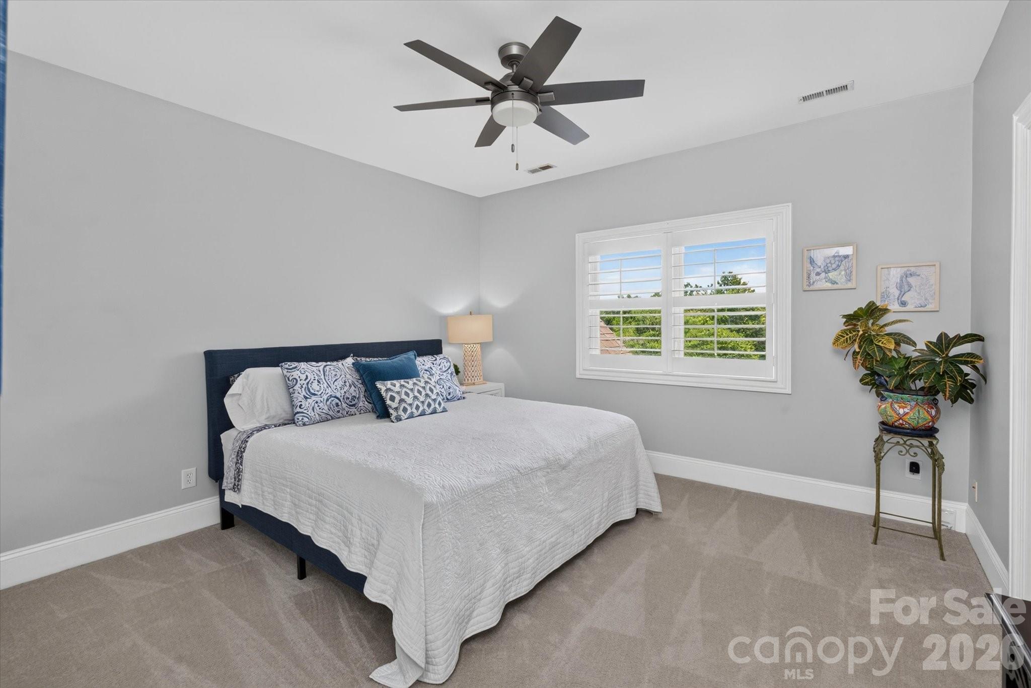 102 Finch Loop Property Photo 33