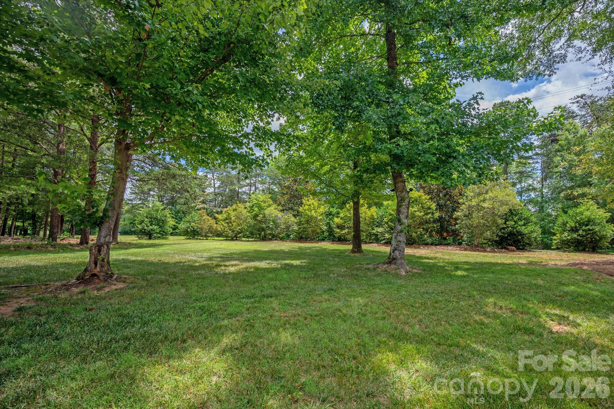 102 Finch Loop Property Photo 42