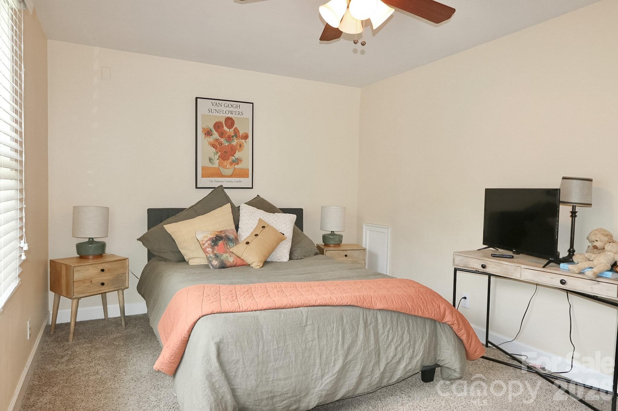 4220 Mae-len Drive Property Photo 24