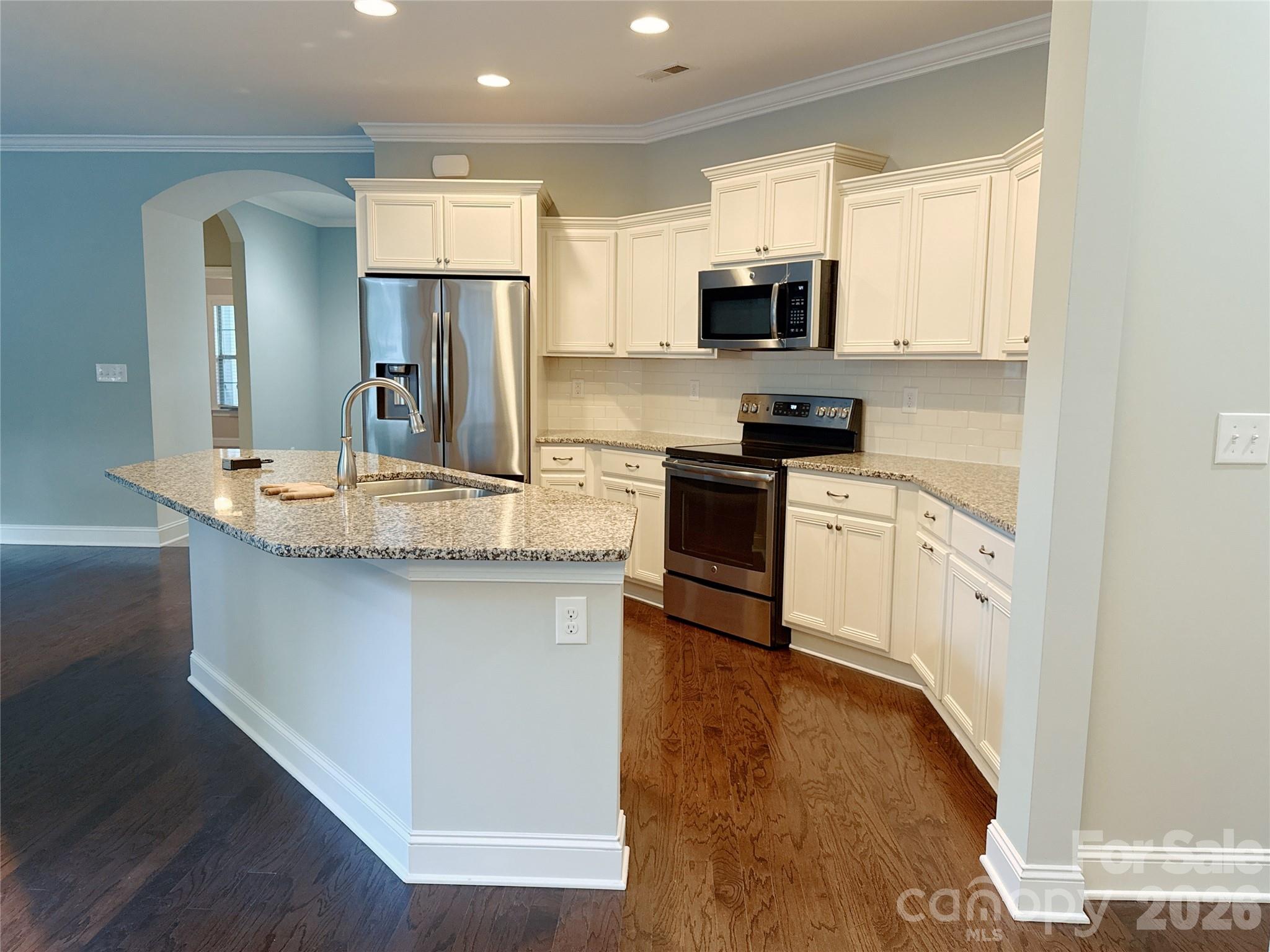 1617 Traditions Court 4 Property Photo 6