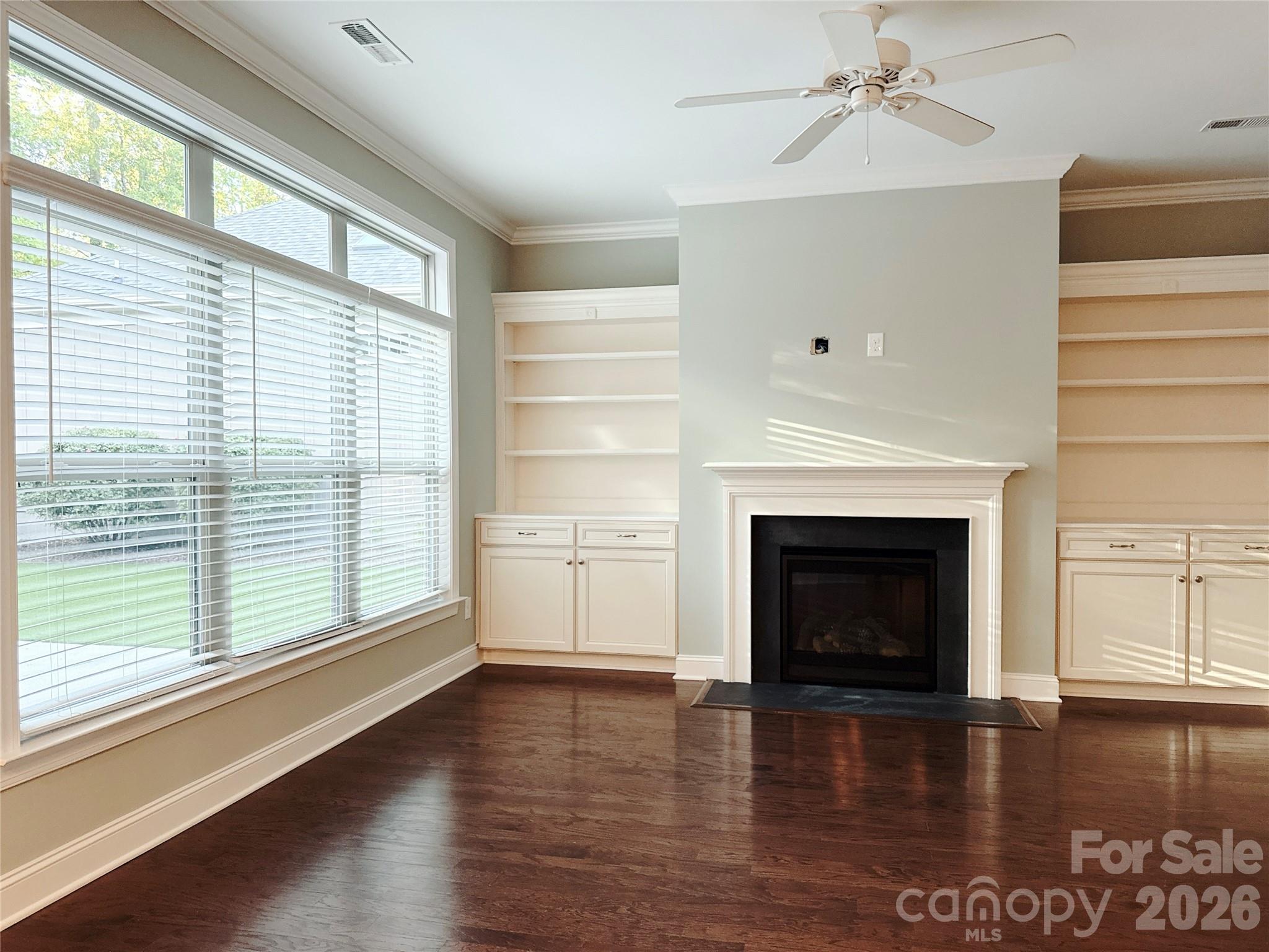 1617 Traditions Court 4 Property Photo 11