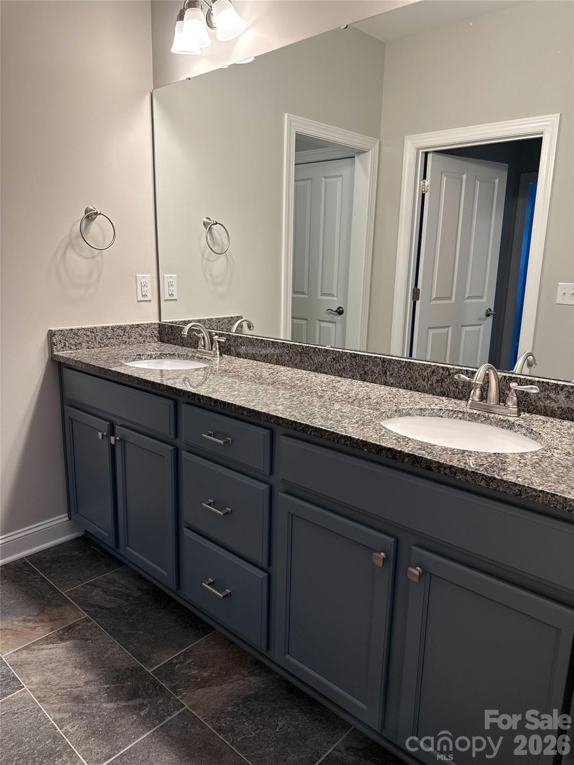 1617 Traditions Court 4 Property Photo 28
