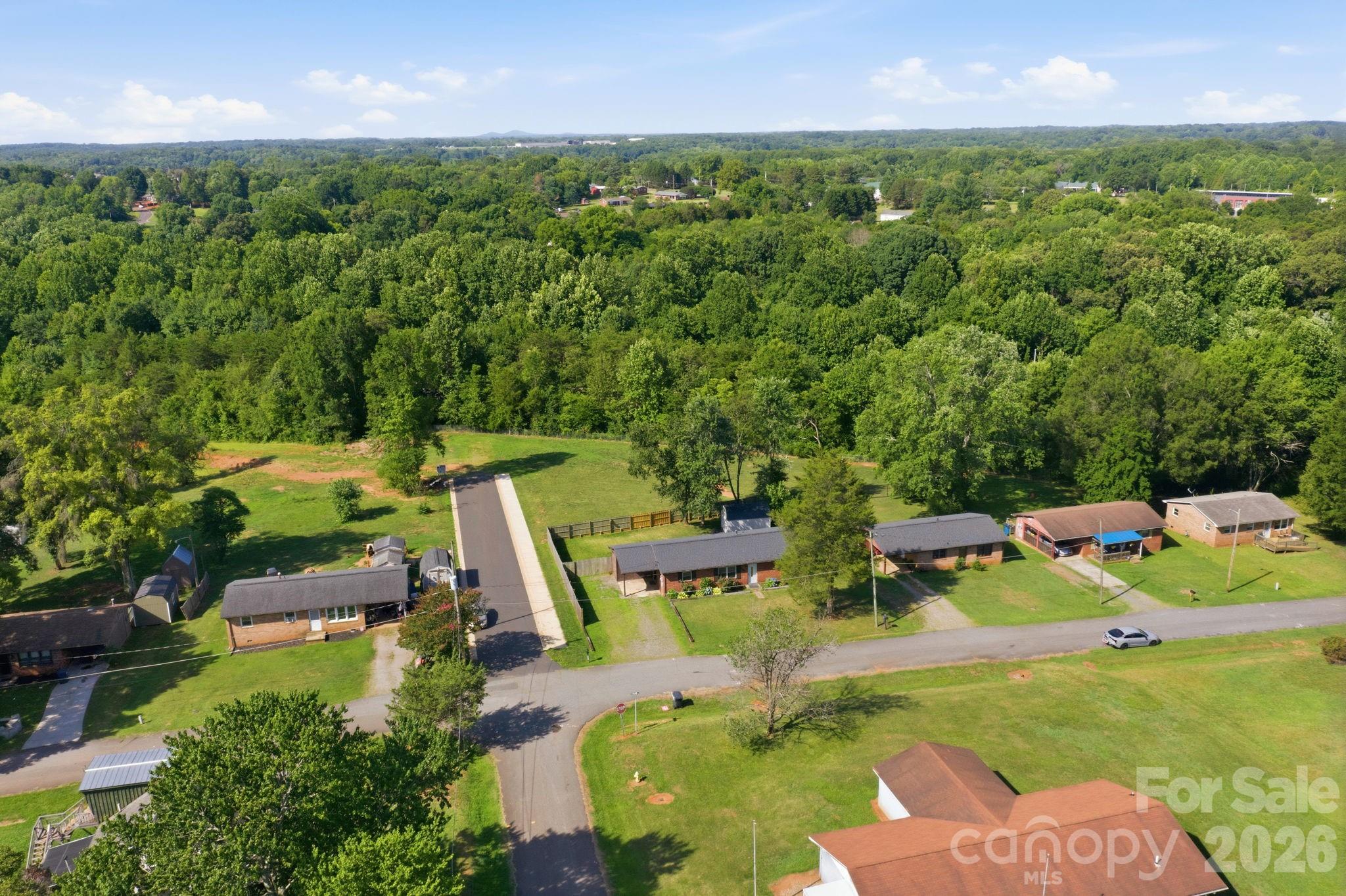 2405 2nd Street Property Photo 7