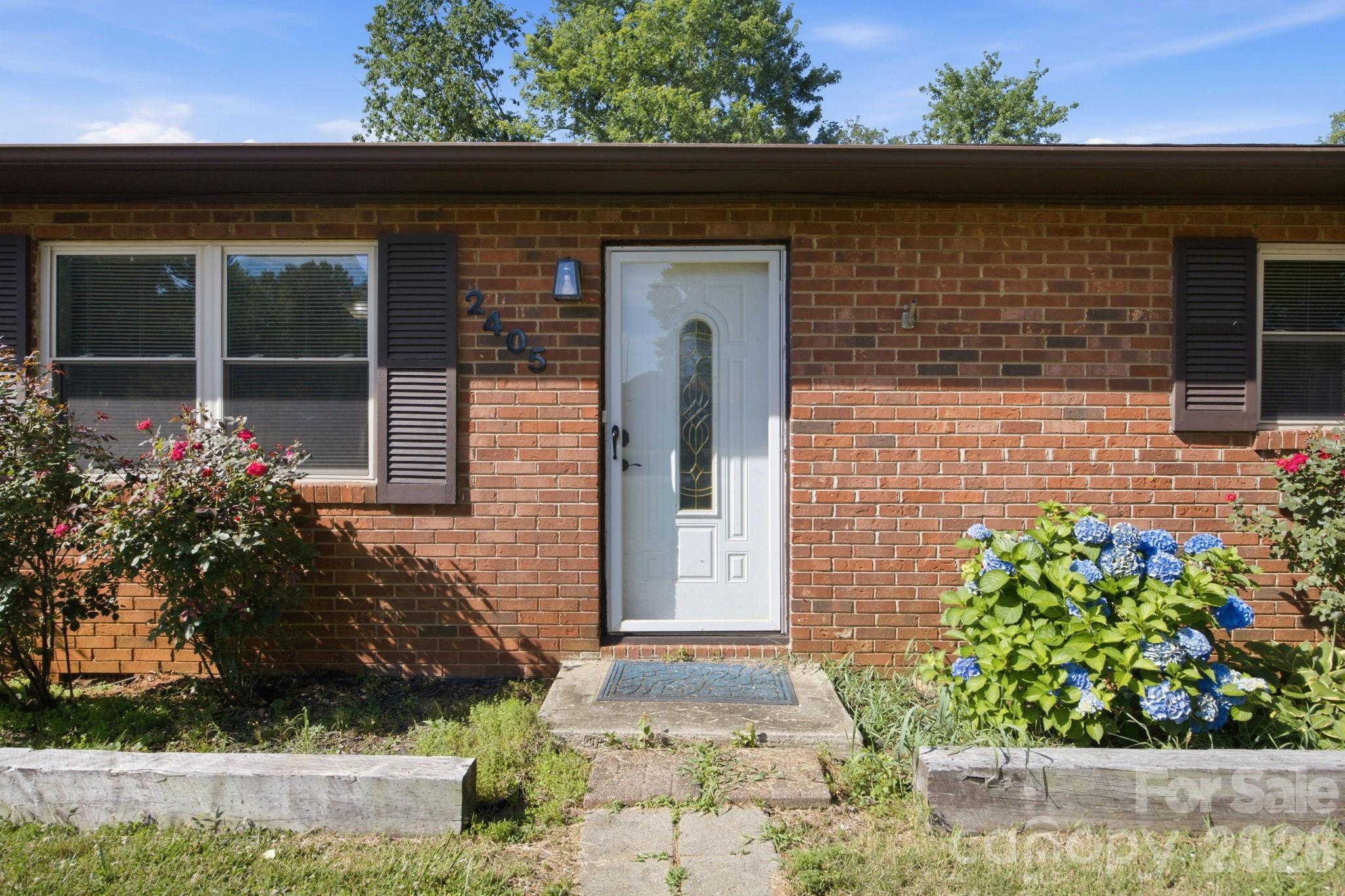 2405 2nd Street Property Photo 11