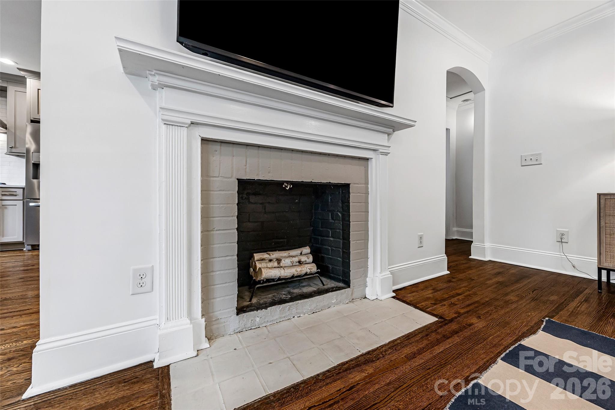 2448 Morton Street Property Photo 10