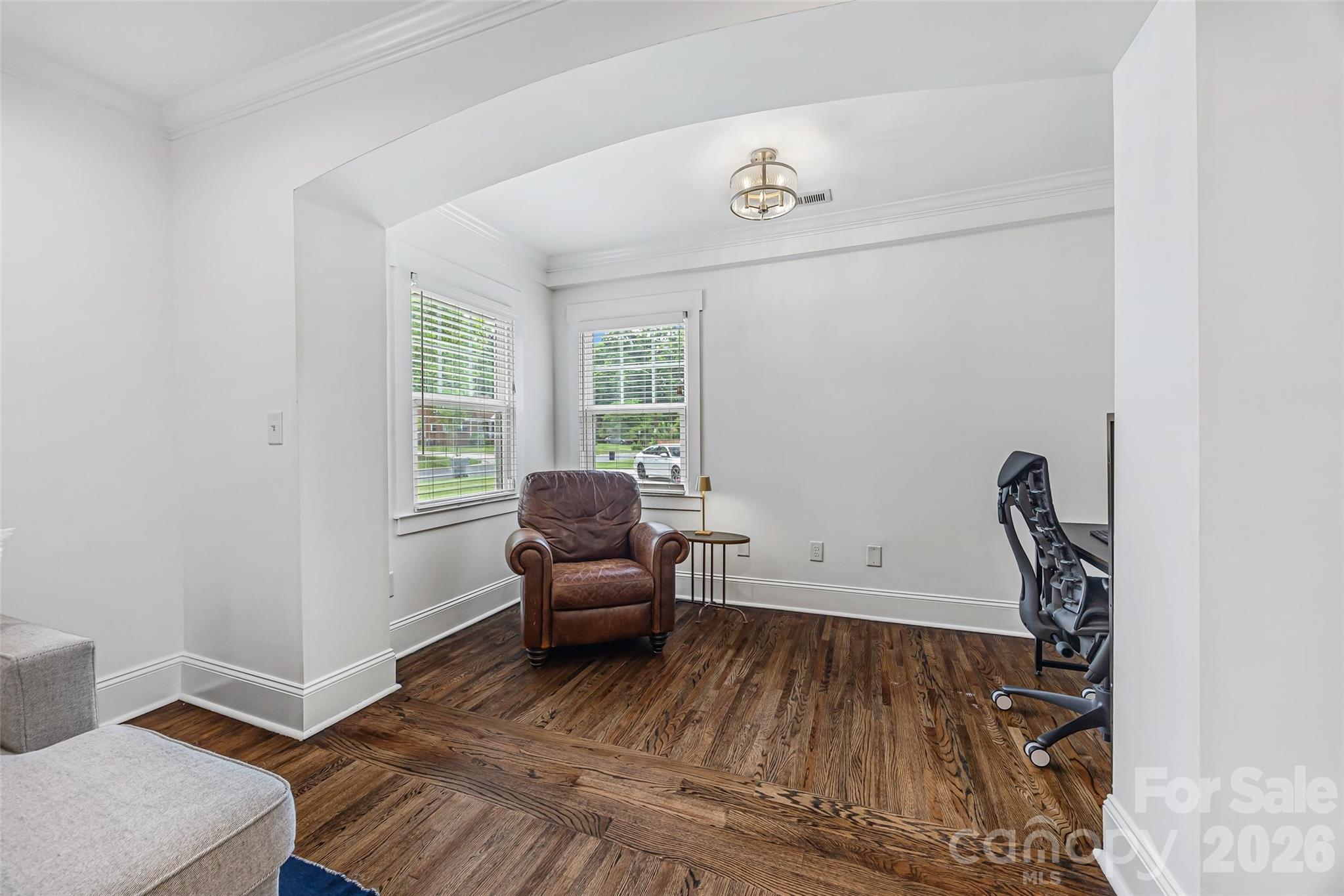 2448 Morton Street Property Photo 11