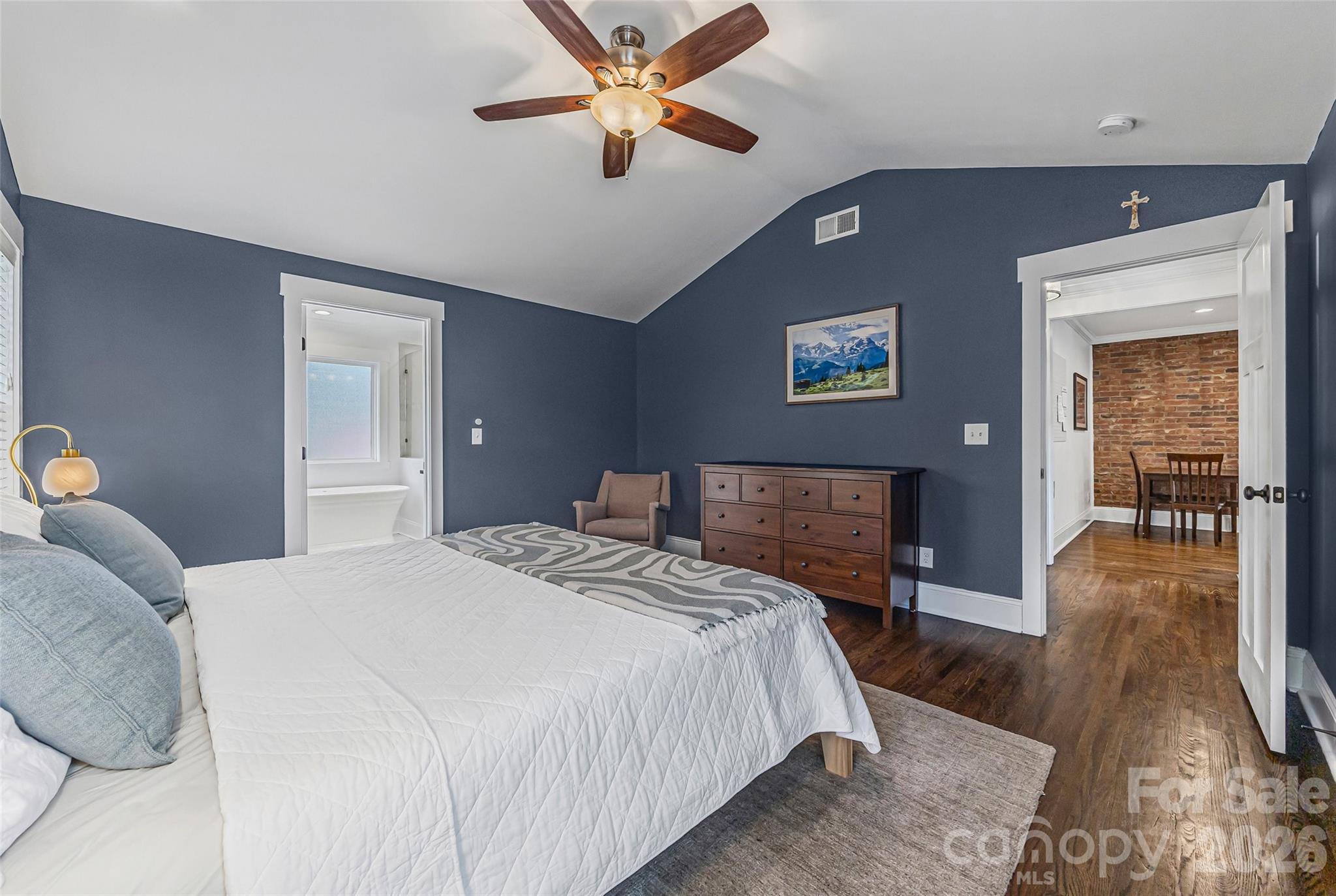 2448 Morton Street Property Photo 27