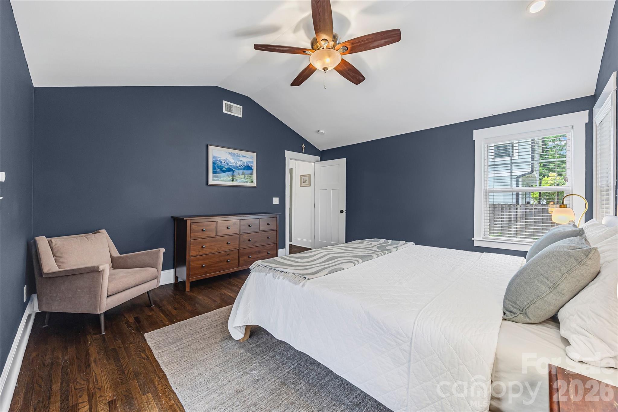 2448 Morton Street Property Photo 28