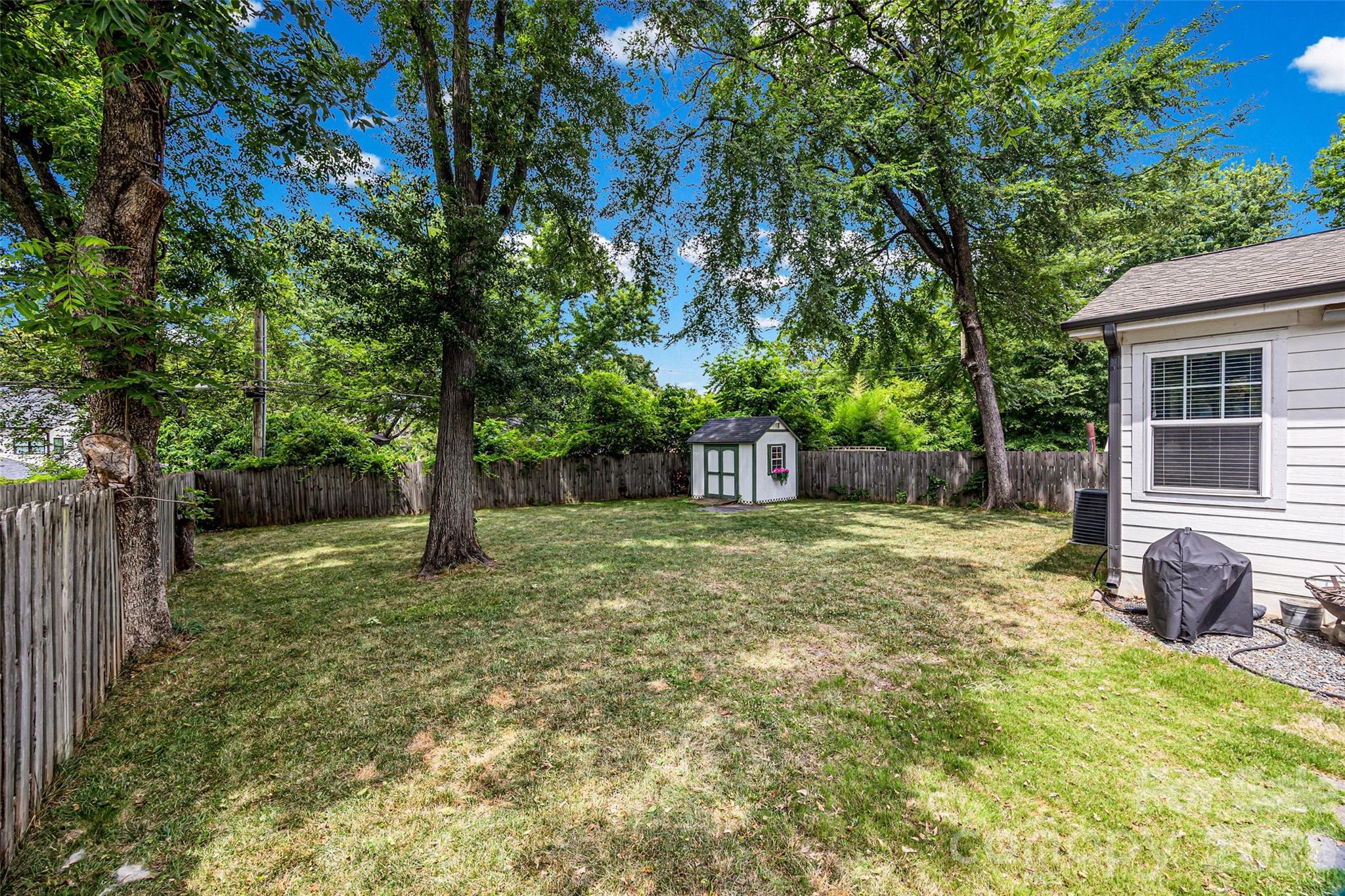 2448 Morton Street Property Photo 38
